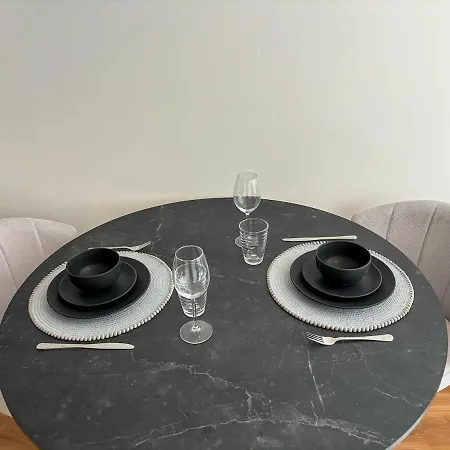 Apartment Modern Leeds -2 Min Walk From Station *