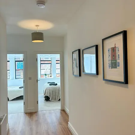 Apartment Modern Leeds -2 Min Walk From Station Leeds (West Yorkshire)