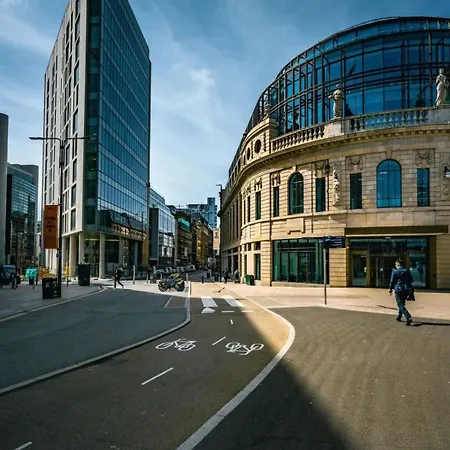 Modern Leeds -2 Min Walk From Station Apartment Leeds (West Yorkshire)